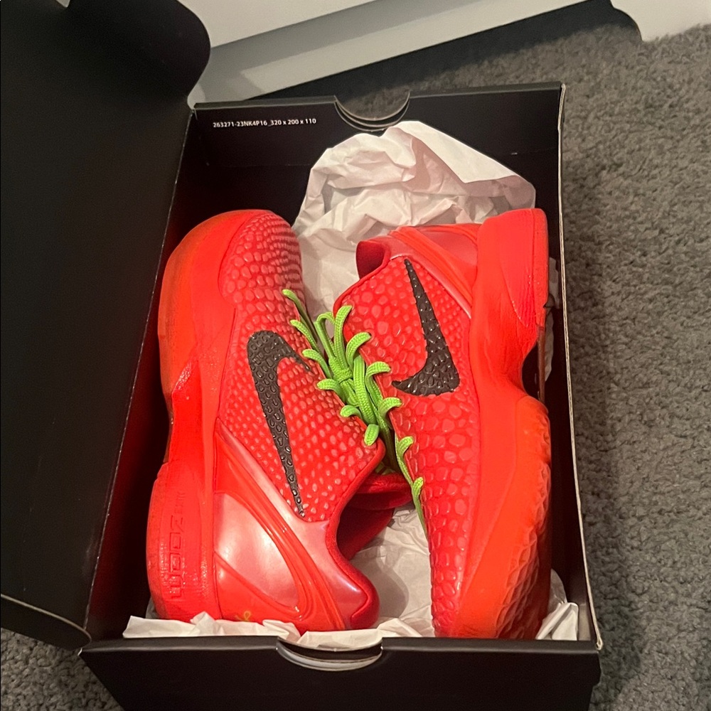 Kobe 6 proto reverse grinches us men size 5.5